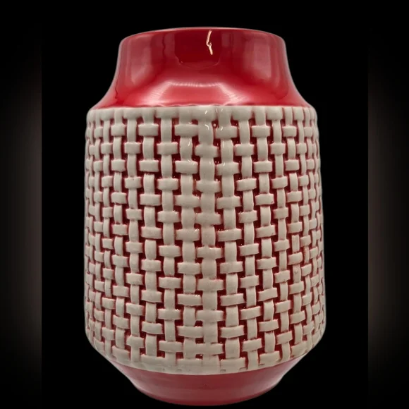 Retro Vintage Ceramic Red White Basket Weave Decorative Vase - Picture 3 of 8